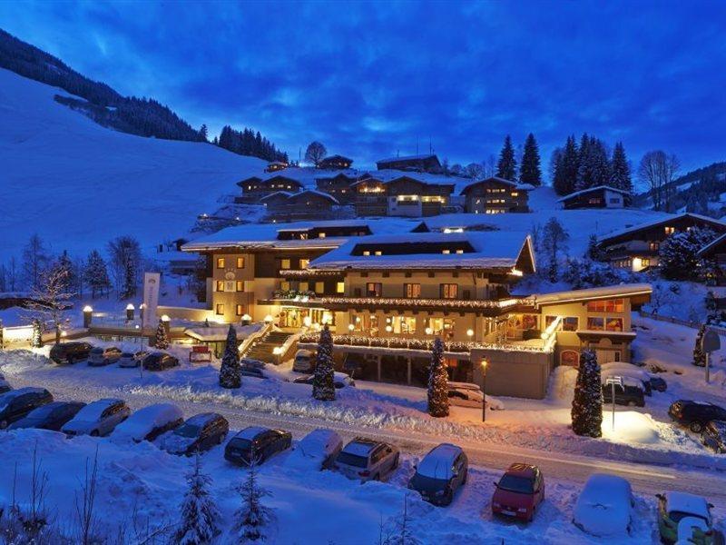 Hotel Interstar Saalbach-Hinterglemm Extérieur photo