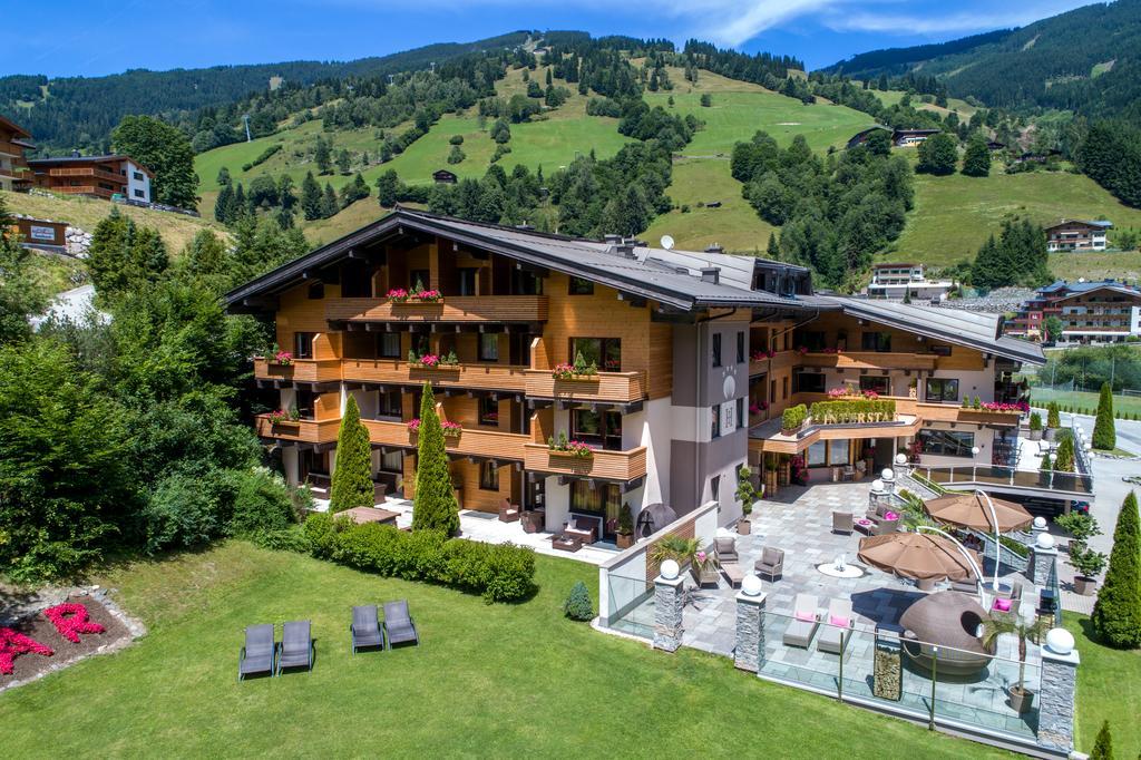 Hotel Interstar Saalbach-Hinterglemm Extérieur photo